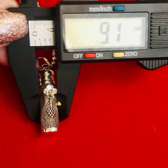 Cremation Urn Necklace For Women | Urn Necklace For Human Ashes 14K Gold Vermeil - Picture 7 of 7